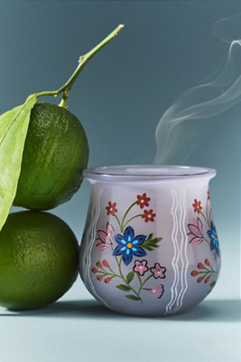Glass Studio Hand - Natureシリーズショート Scandi Fresh Ocean Waves & Bright Bergamot Glass Candle | AnthroHome