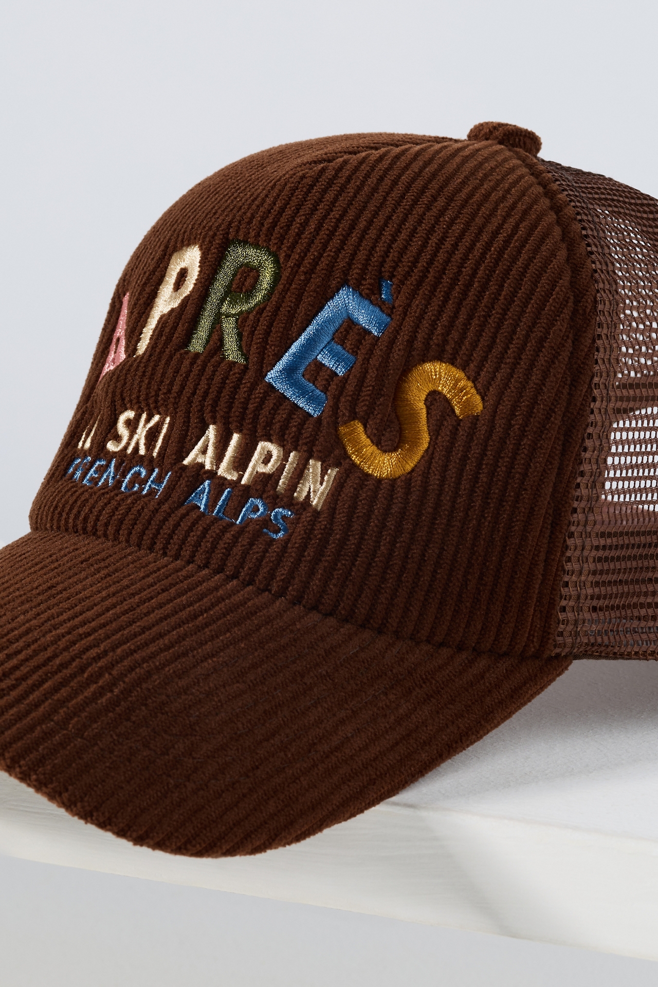 Worn/West Après Ski Trucker Hat