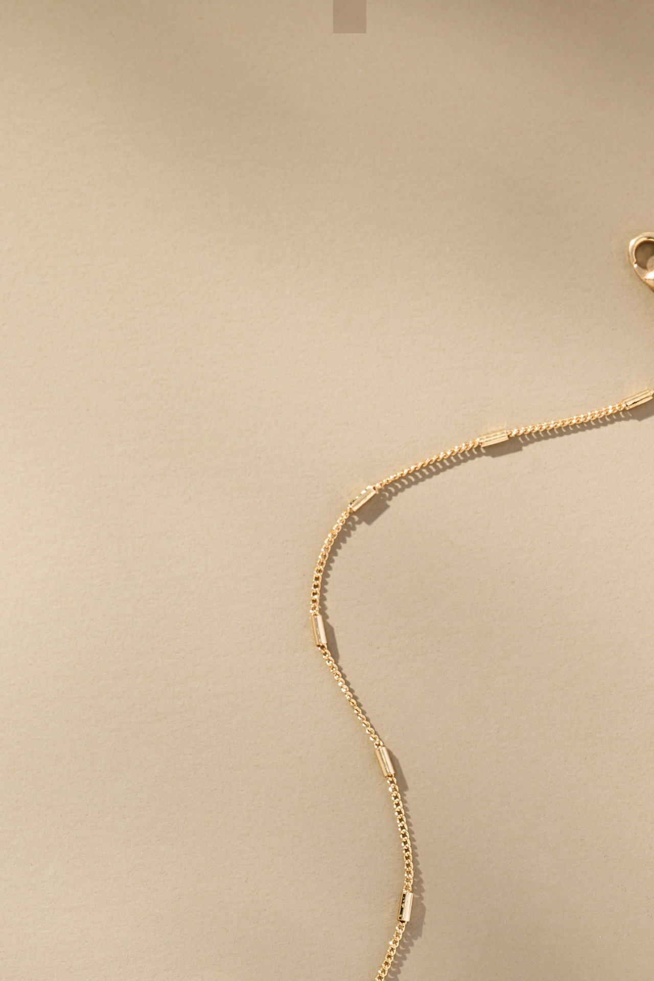 Metal Donut Necklace