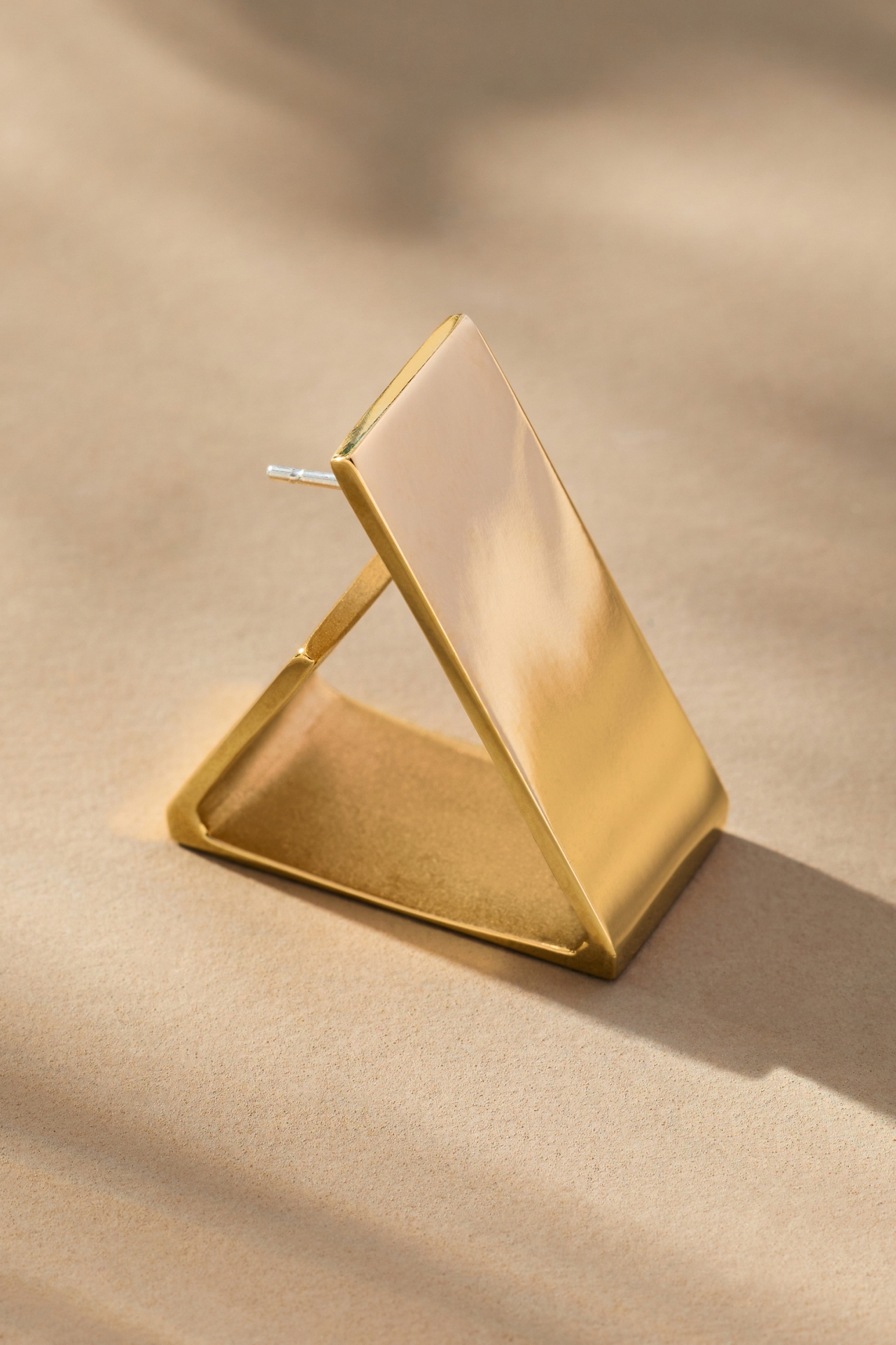 Yam Equilateral Hoop Earrings