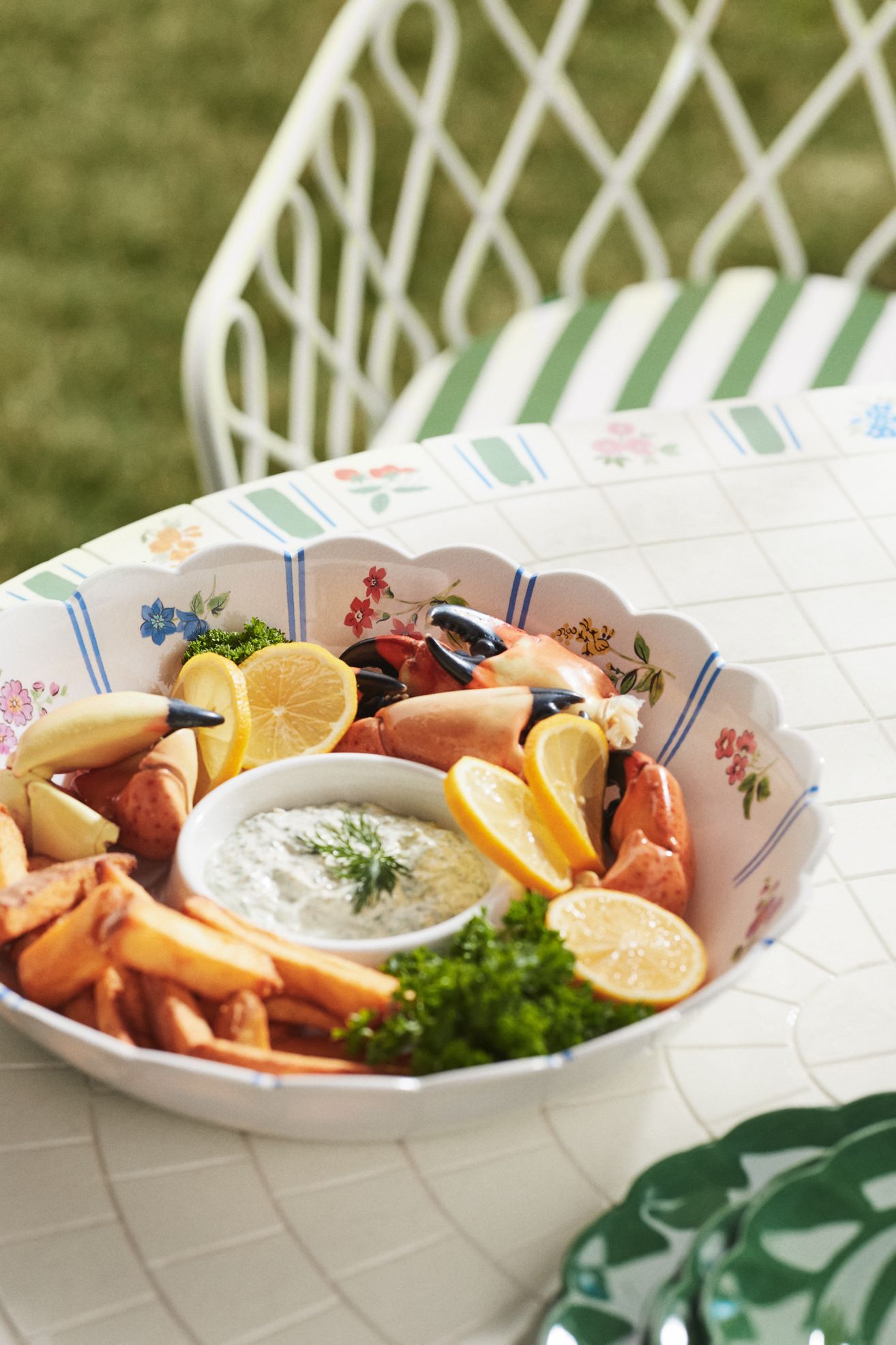 Annette Floral Melamine Chip and Dip Platter - White, One Size