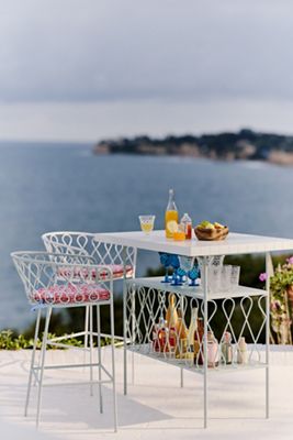 Lillie Indoor/Outdoor Bar Table