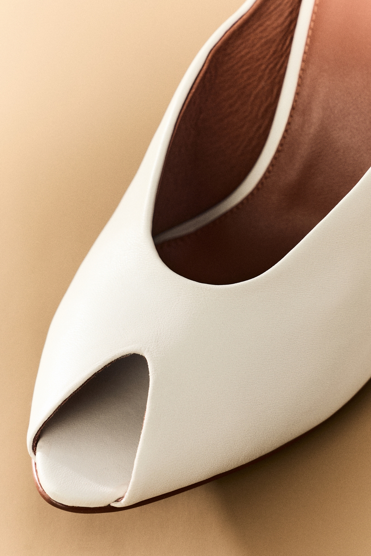 Lola Cruz Gebriette Mule Heels