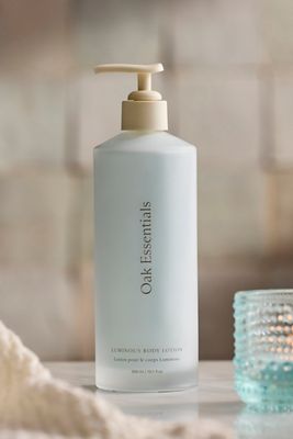 Oak Essentials Luminous Body Lotion