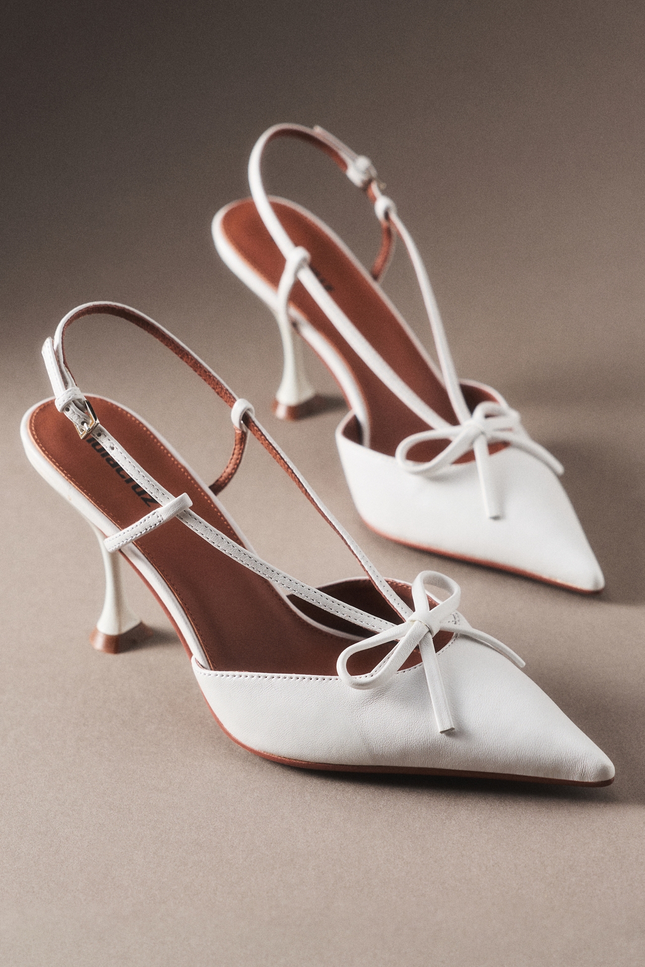 Lola Cruz Audrey Pump 80