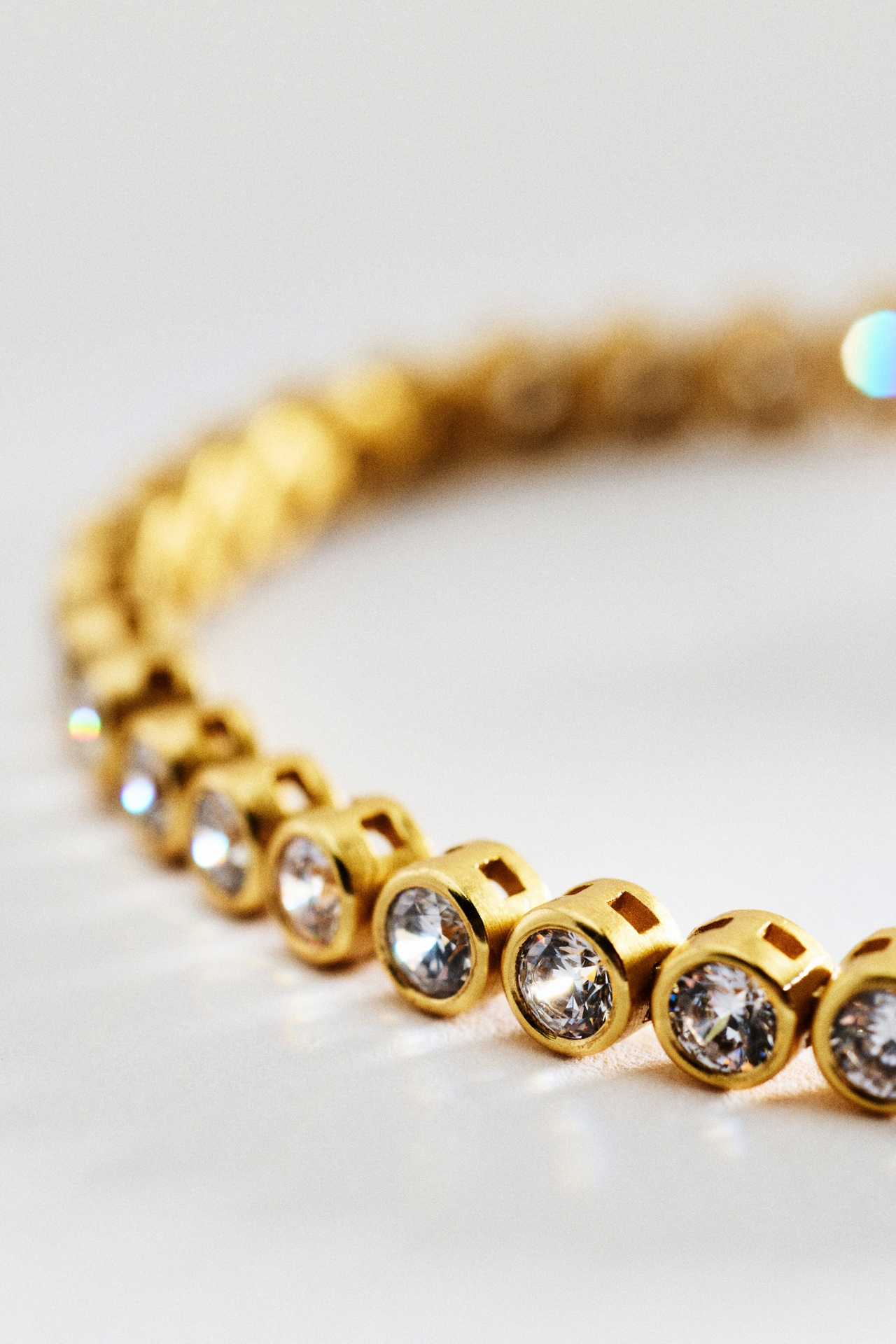 Hart Bezel Tennis Bracelet