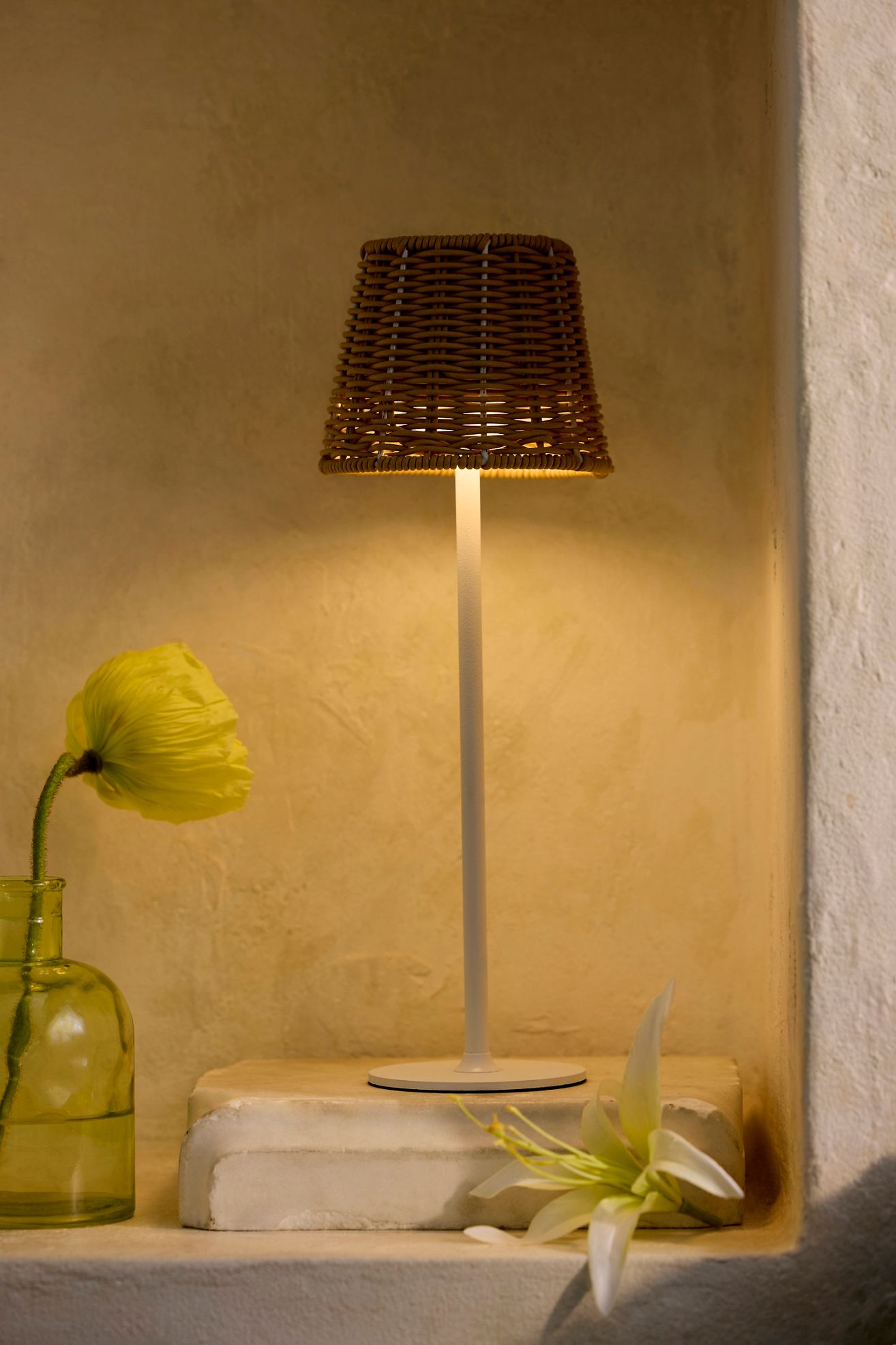 Wicker Solar Table Lamp - Neutral, One Size