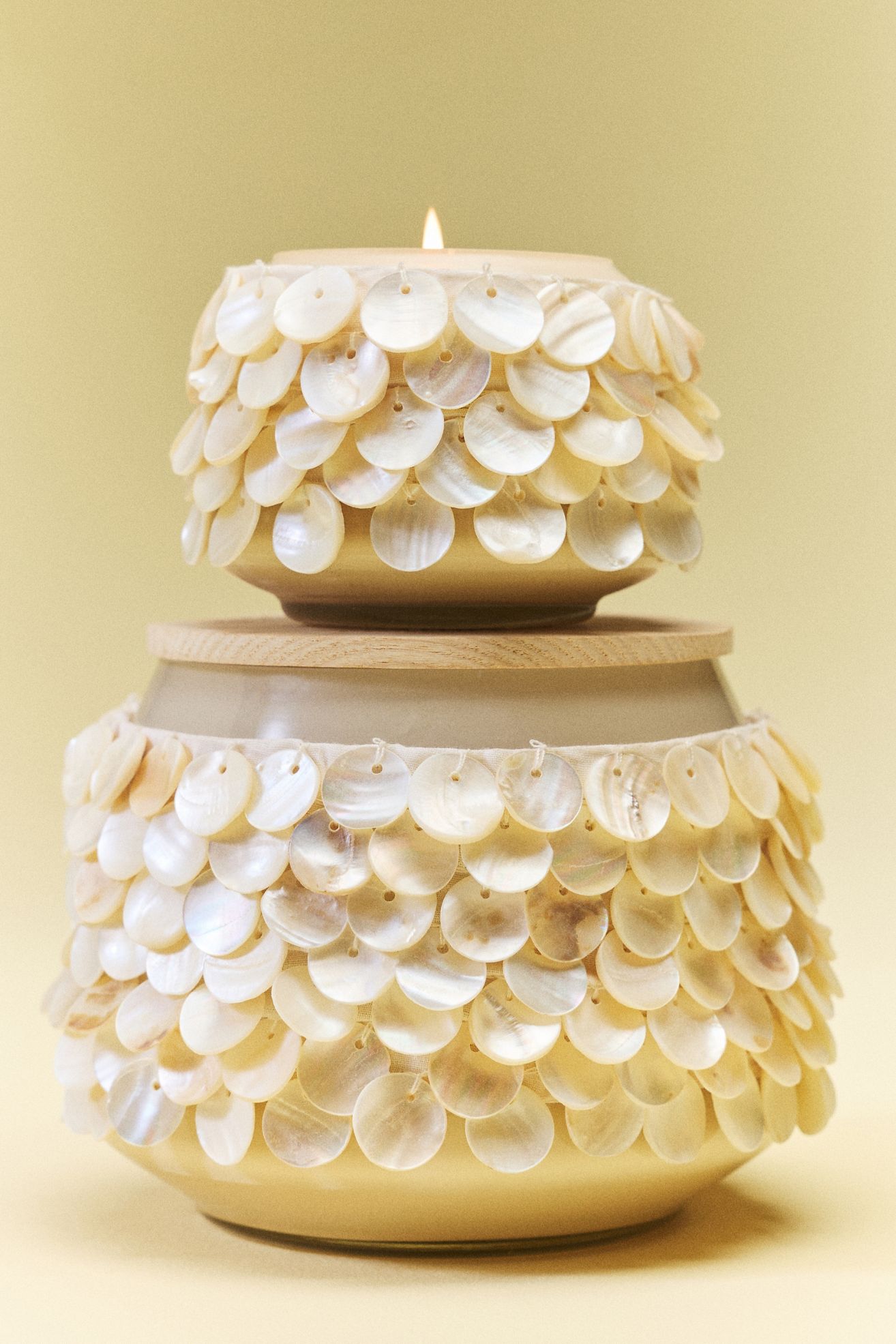 The Gather Candle by Anthropologie: Fruity Hibiscus Tide - Hibiscus Tide, M