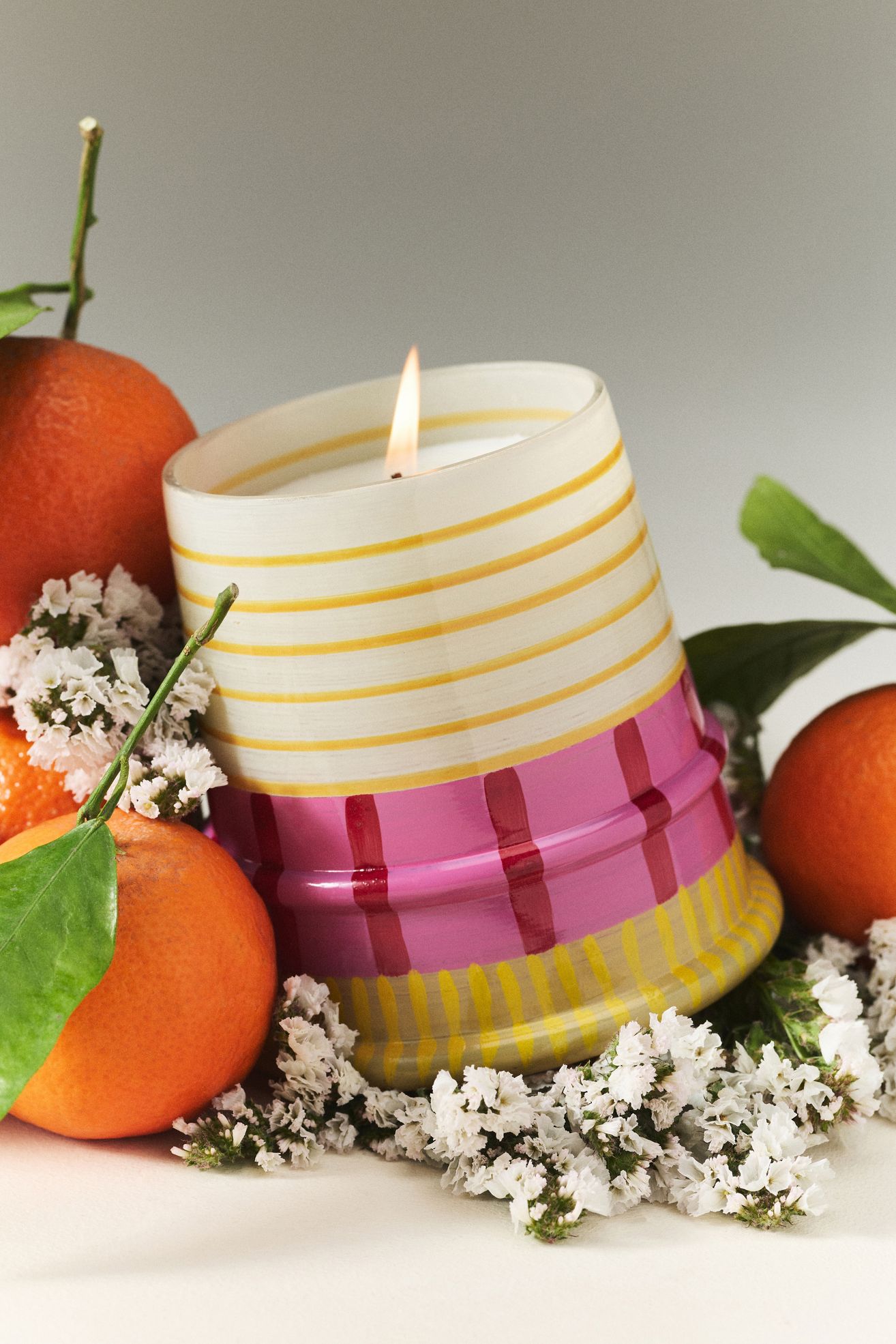 Striped Lighthouse Floral Seaside Flowers & Sandalwood Glass Candle - Seaside Flowers & Sandalwood, M