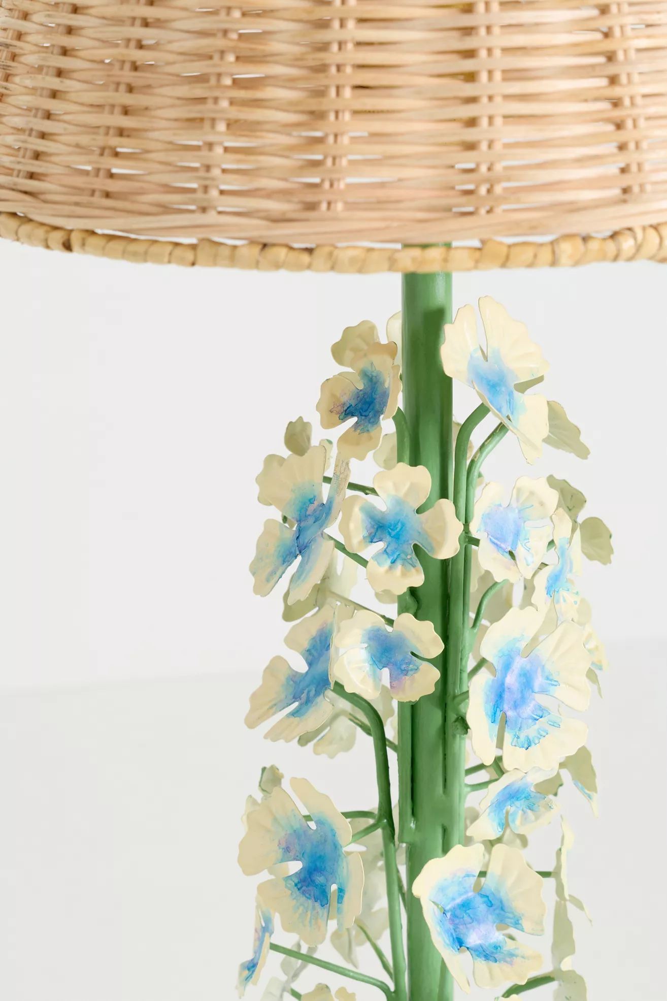 Floral Tole Iron Table Lamp - thumbnail 4