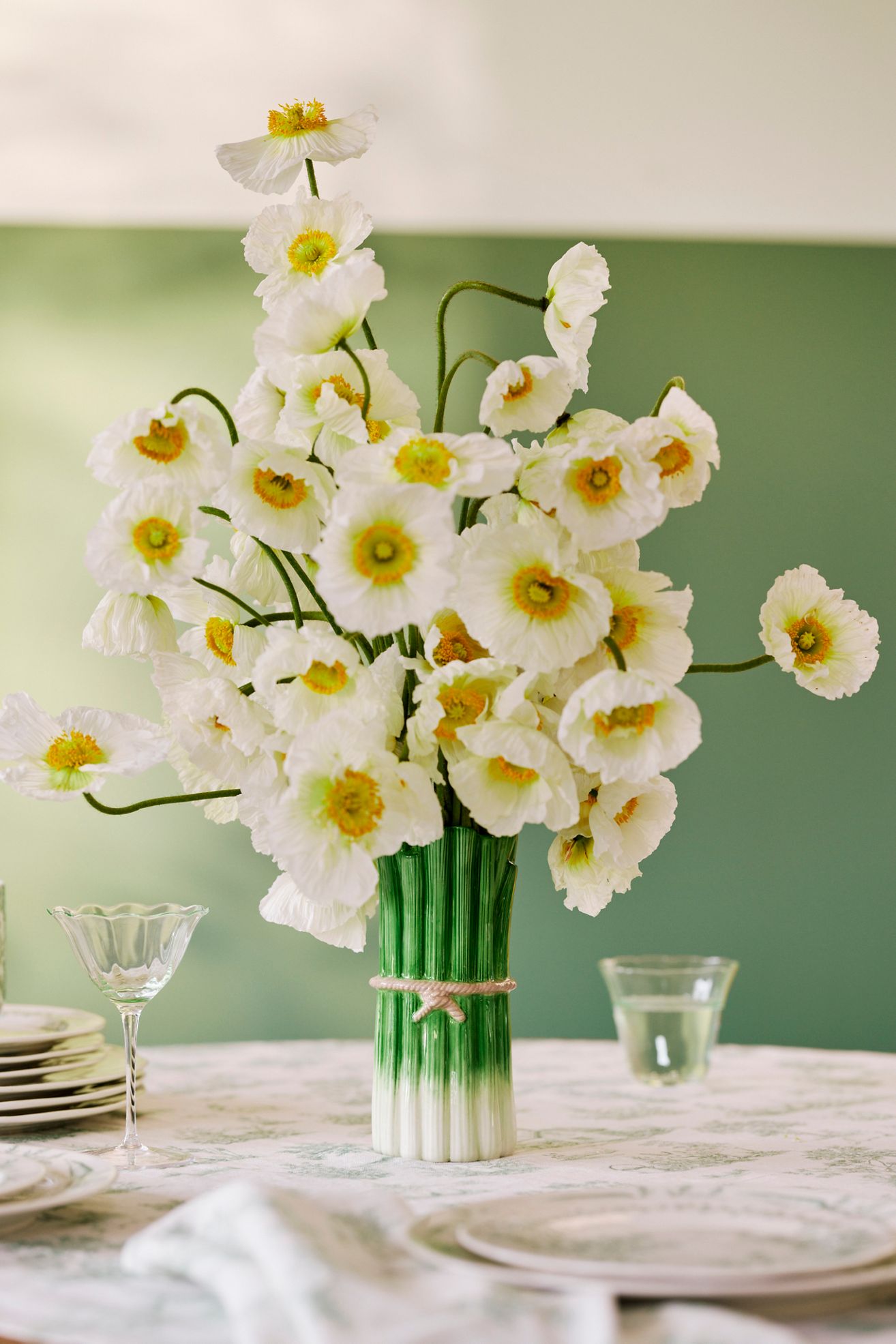 Celery Bunch Ceramic Vase - Kelly, One Size