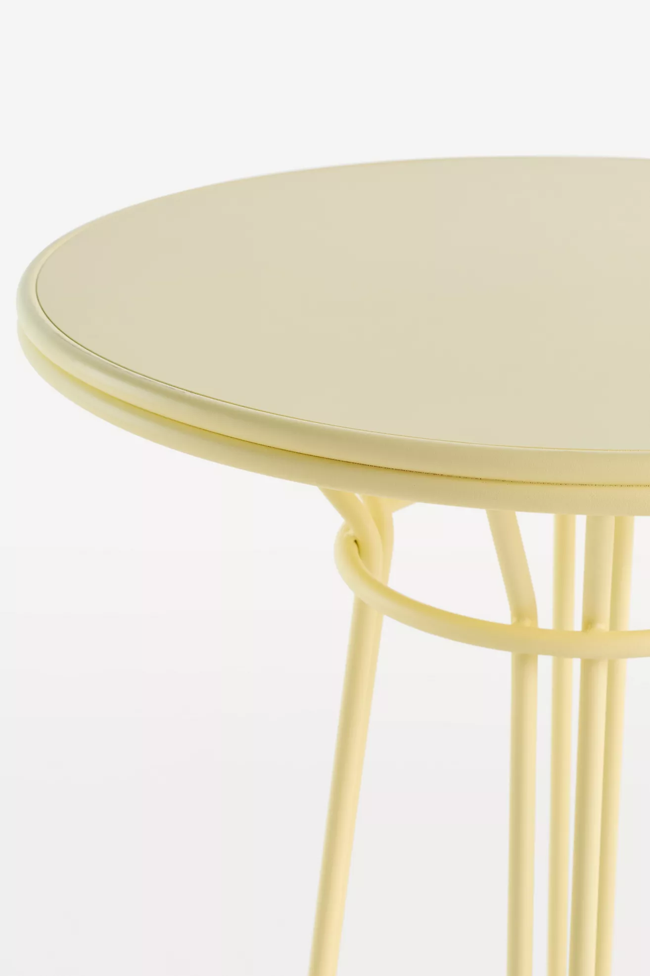 Close-up of table edge and tabletop