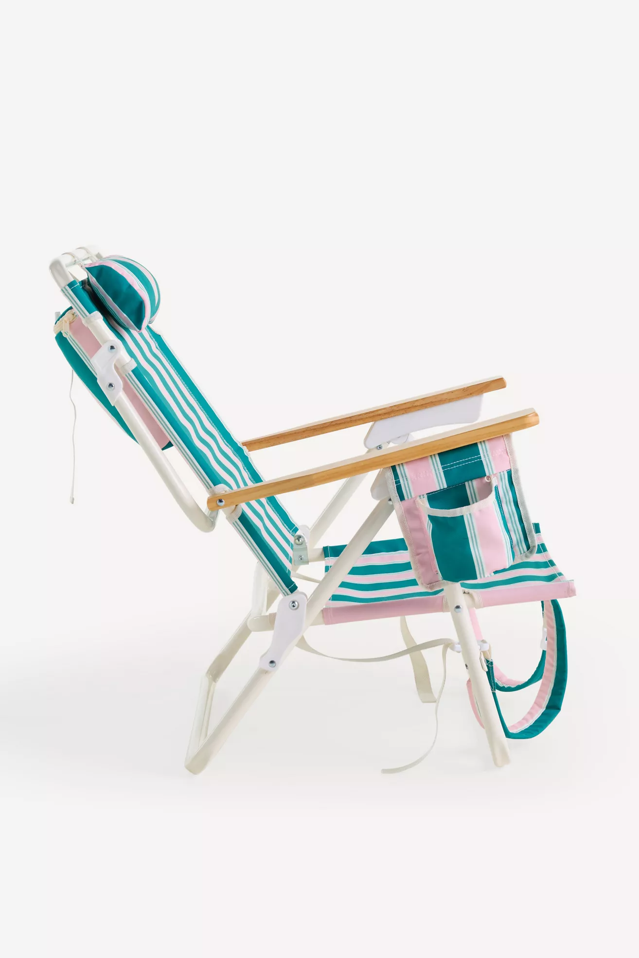 Side profile of Penny Beach Chair with reclined backrest