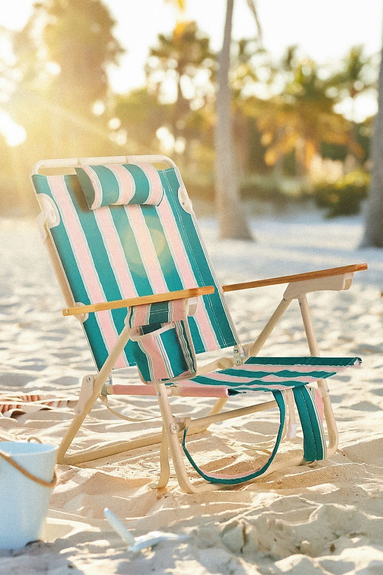 Business & Pleasure Co. The Penny Beach Chair - Beverly Bistro Green, One Size