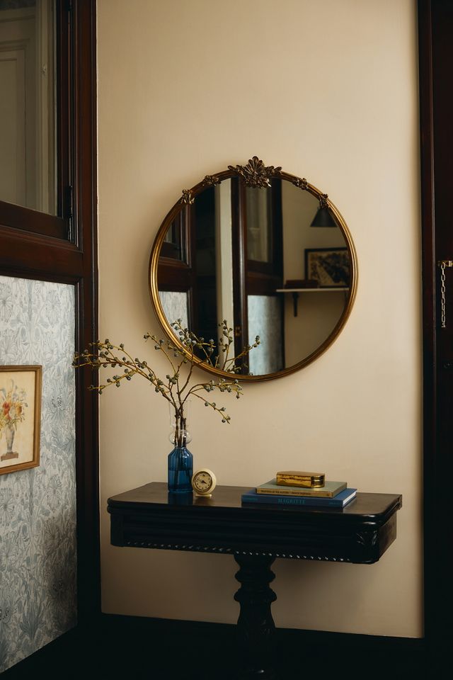 Cecilia Floral Emblem Round Wall Mirror #1