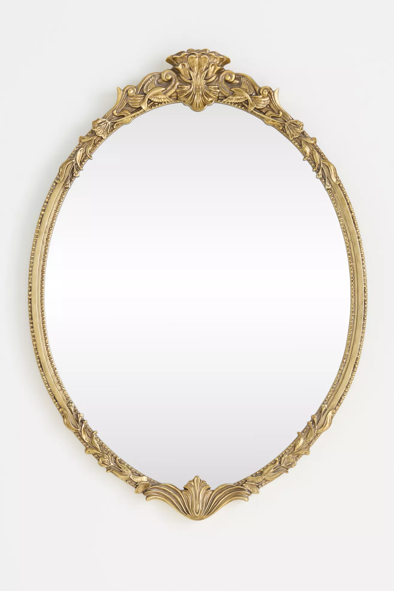 The Vintage Mila Oval Wall Mirror
