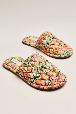 Farm Rio Quilted Hotel Slippers