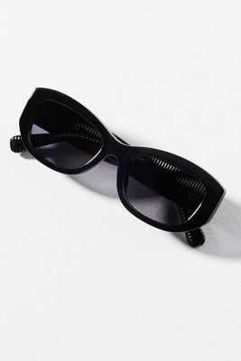 Bevel Oversized Oval Sunglasses | Anthropologie display picture 1