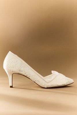 Bella Belle Floral Lace Embroidered Kitten Heels