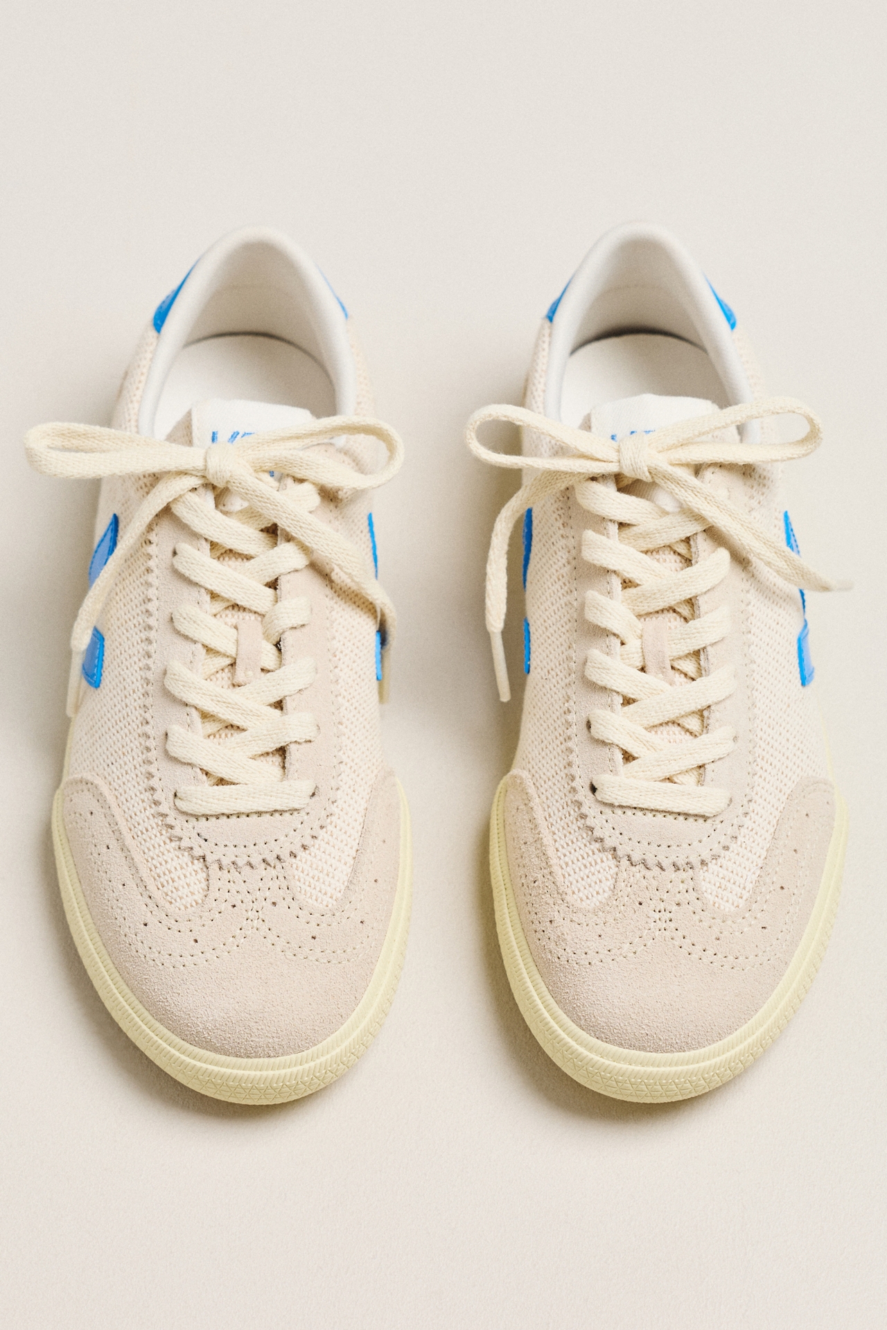 Veja Volley Round Toe Sneakers