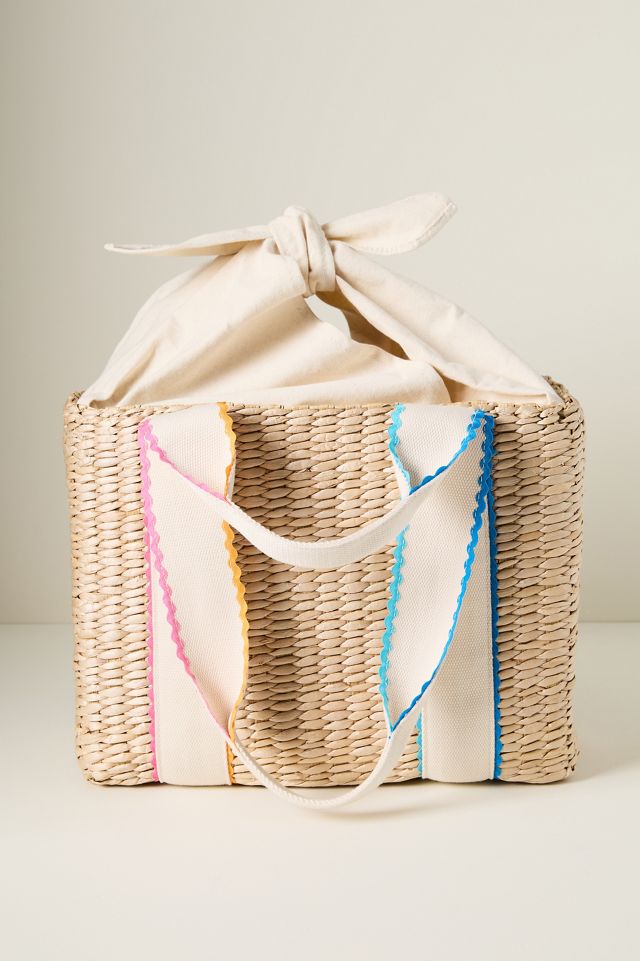 Parisian Woven Picnic Basket #1
