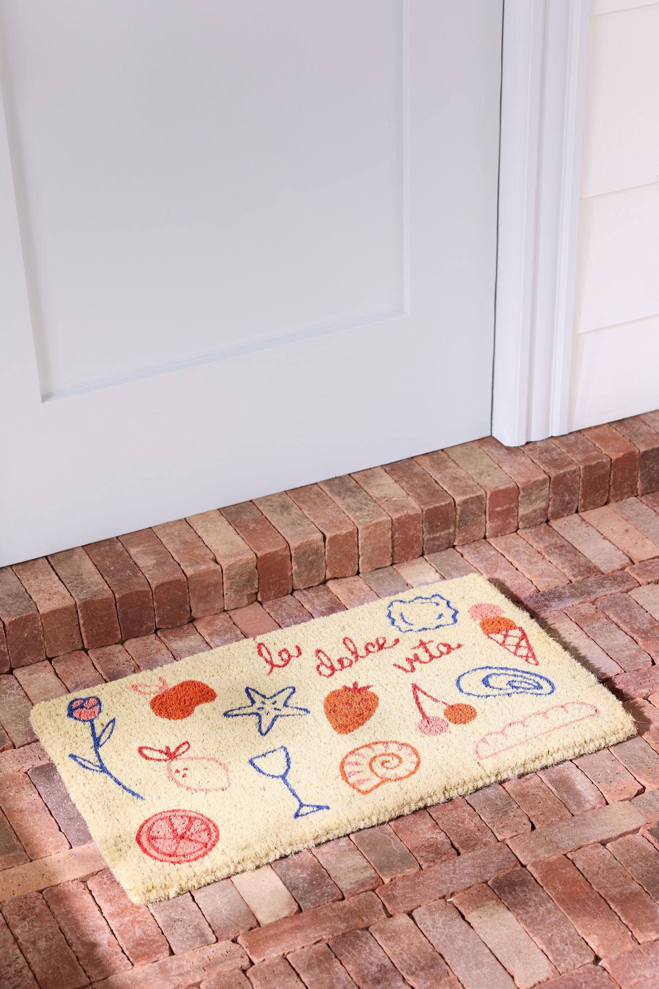 La Dolce Vita Coir Printed Doormat - Multi, 18" x 30"