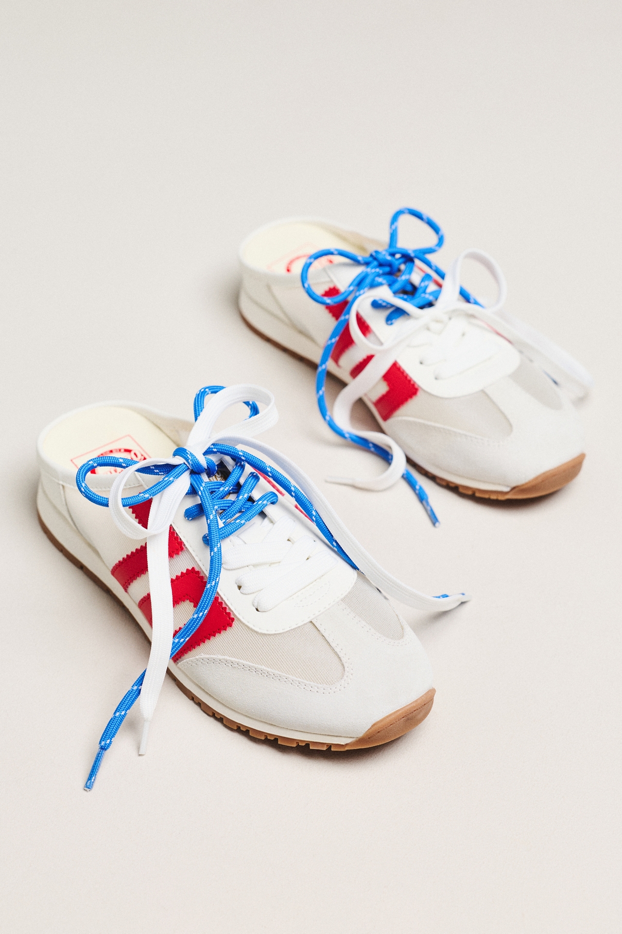 Back 70 Exclusive Venice Mule Sneakers