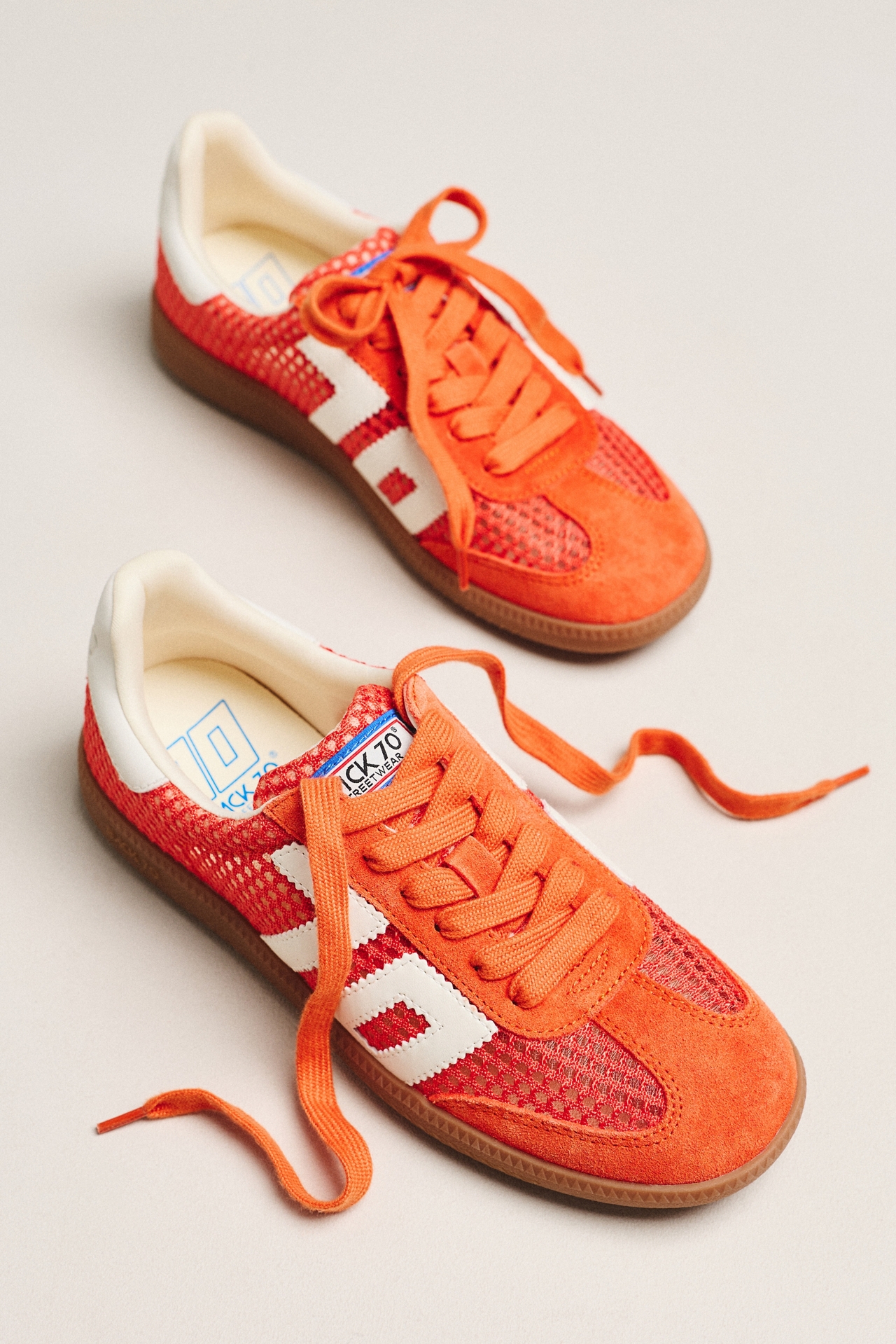 Back 70 Cloud C26 Sneakers