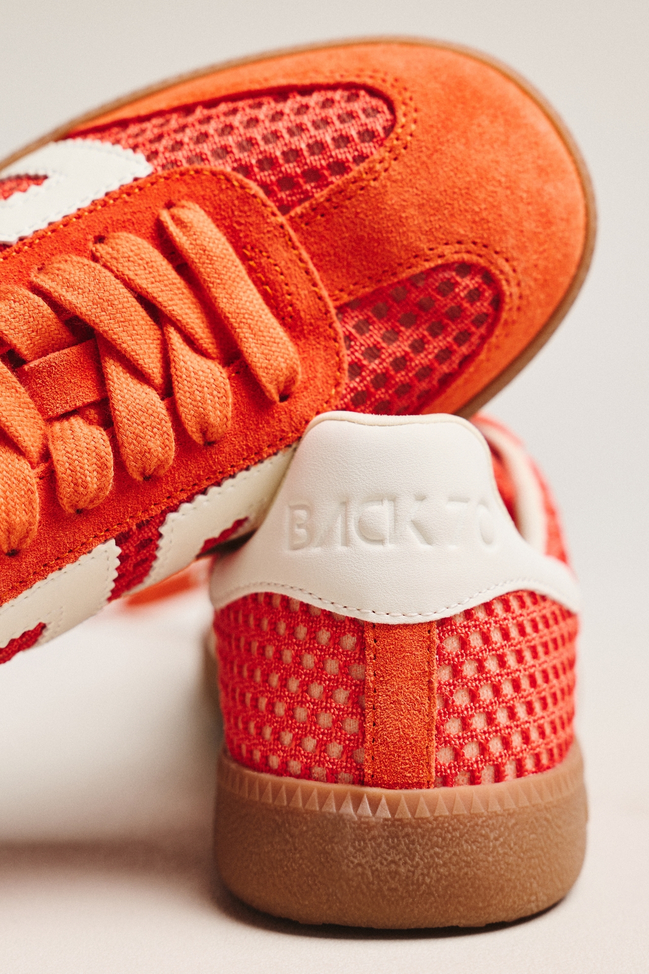 Back 70 Cloud C26 Sneakers
