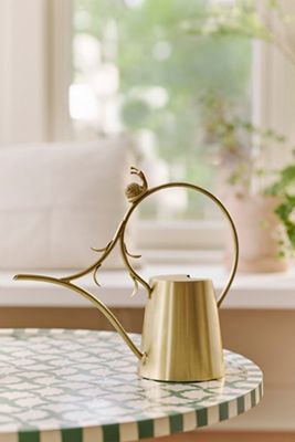 Ceramic Geranium Leaf Cake Stand | Terrain