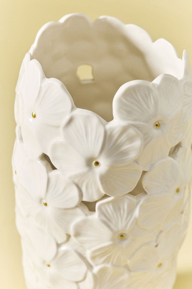 Flora Ceramic Flower Vase | AnthroHome