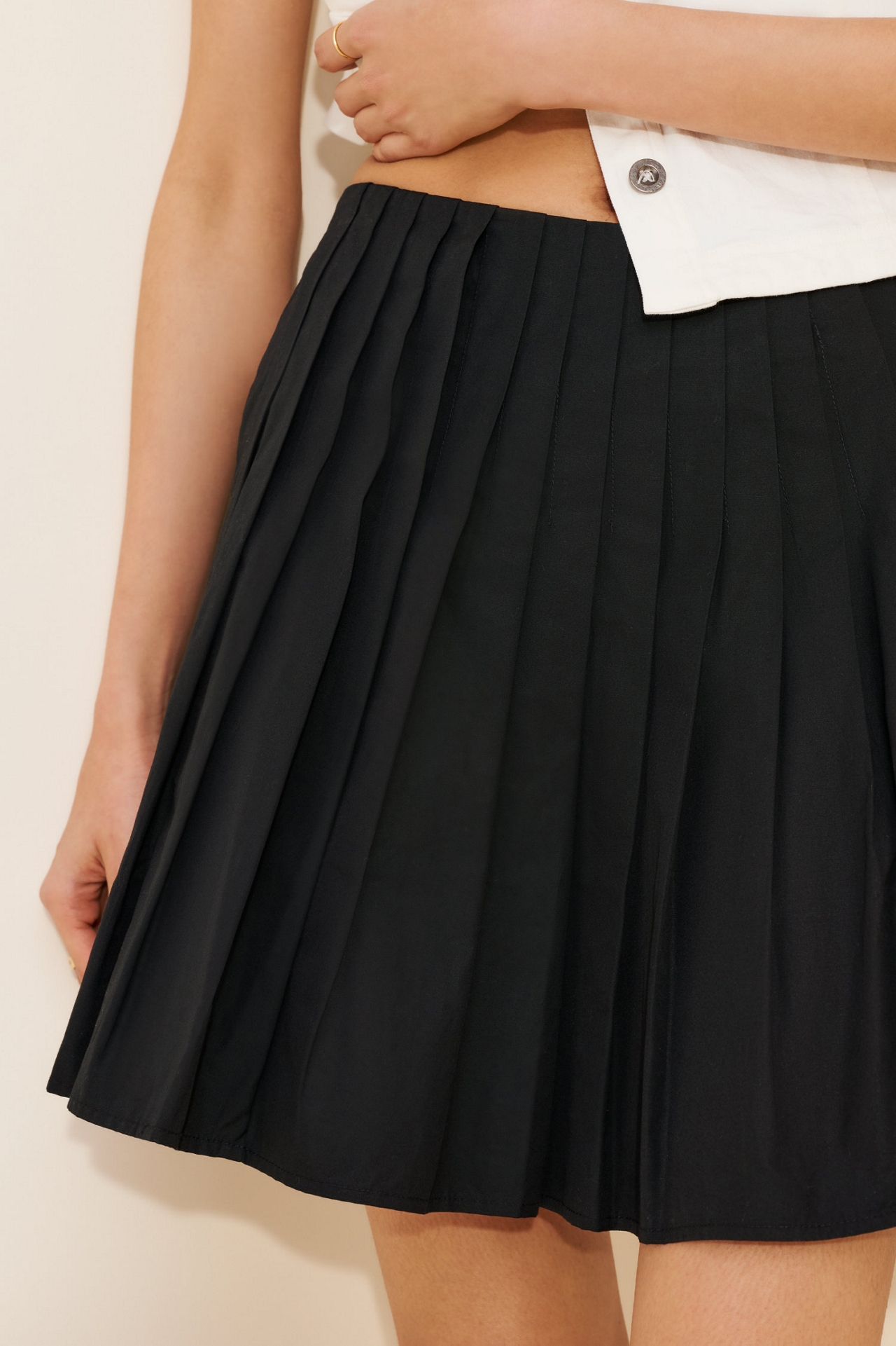 Alex Mill Pleated Poplin Mini Skirt