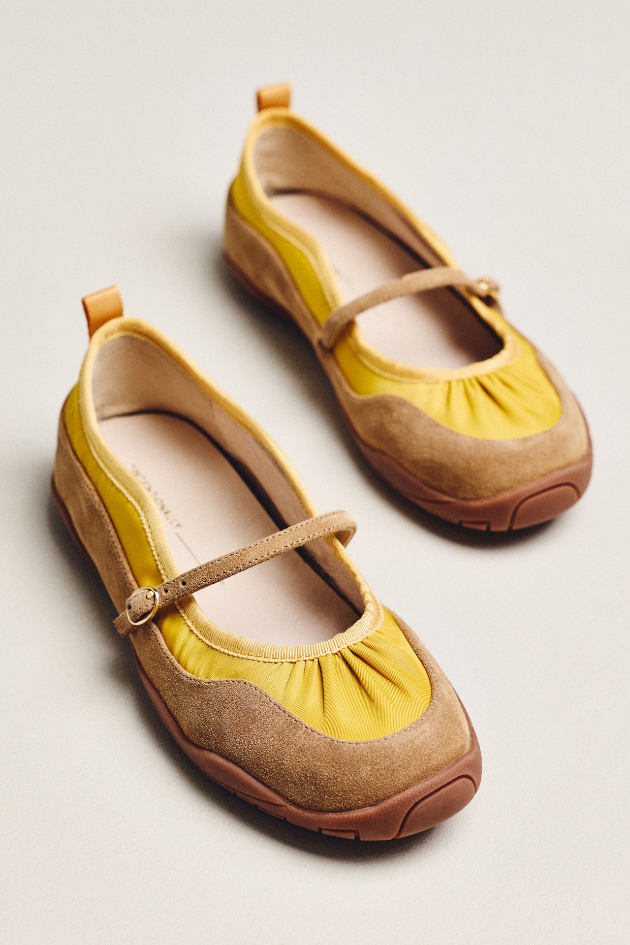 Intentionally Blank Pulse Ballet Sneakers