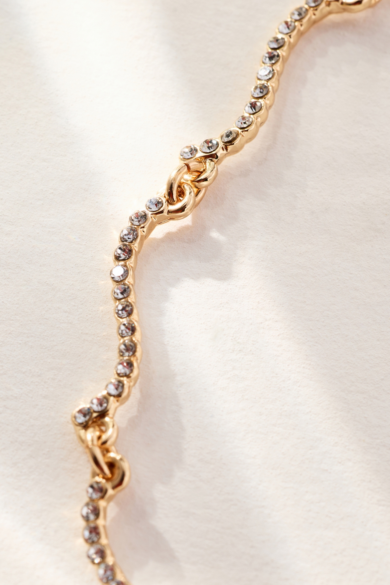 Delicate Swish Necklace