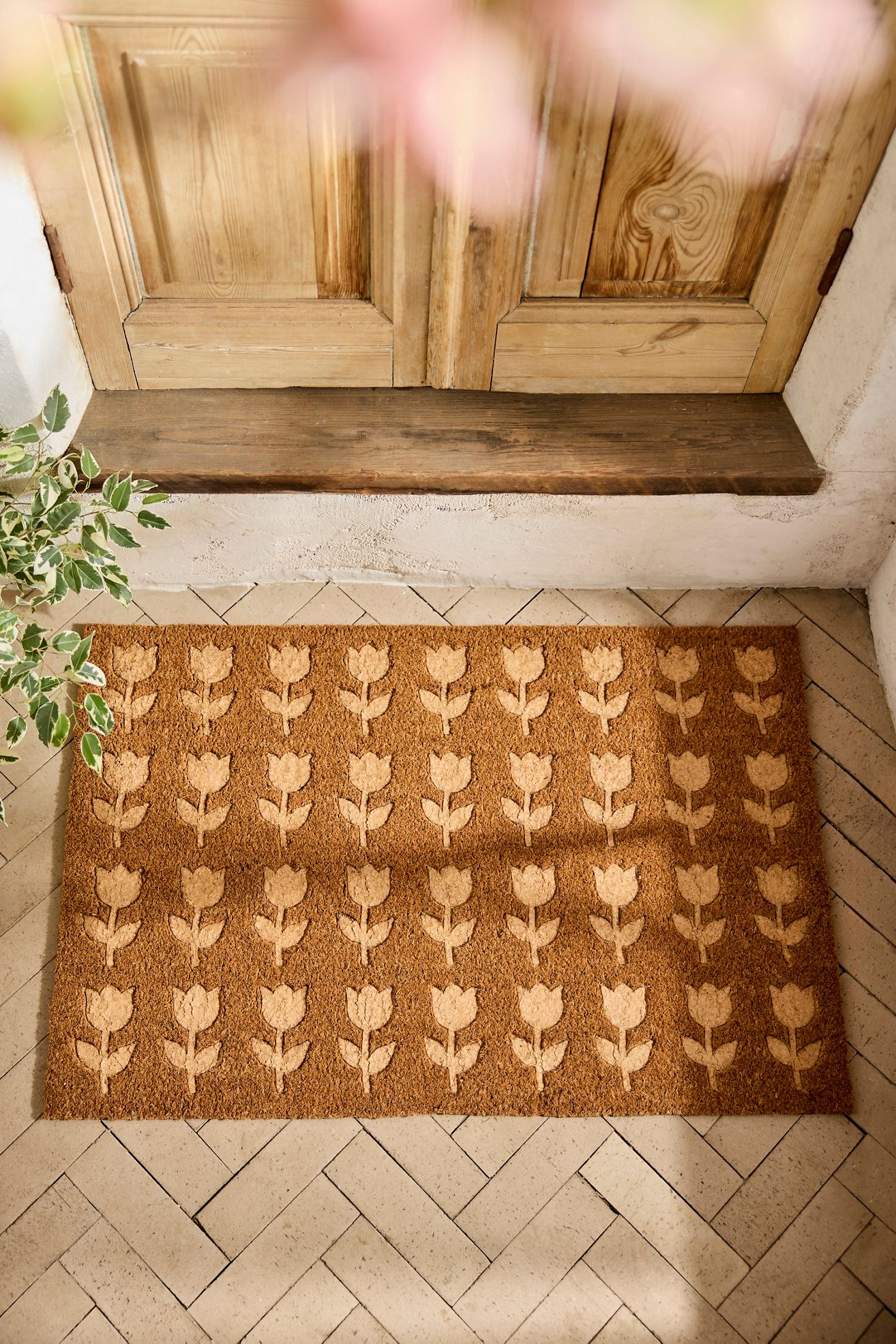 Embossed Tulips Coir Doormat - Natural, One Size