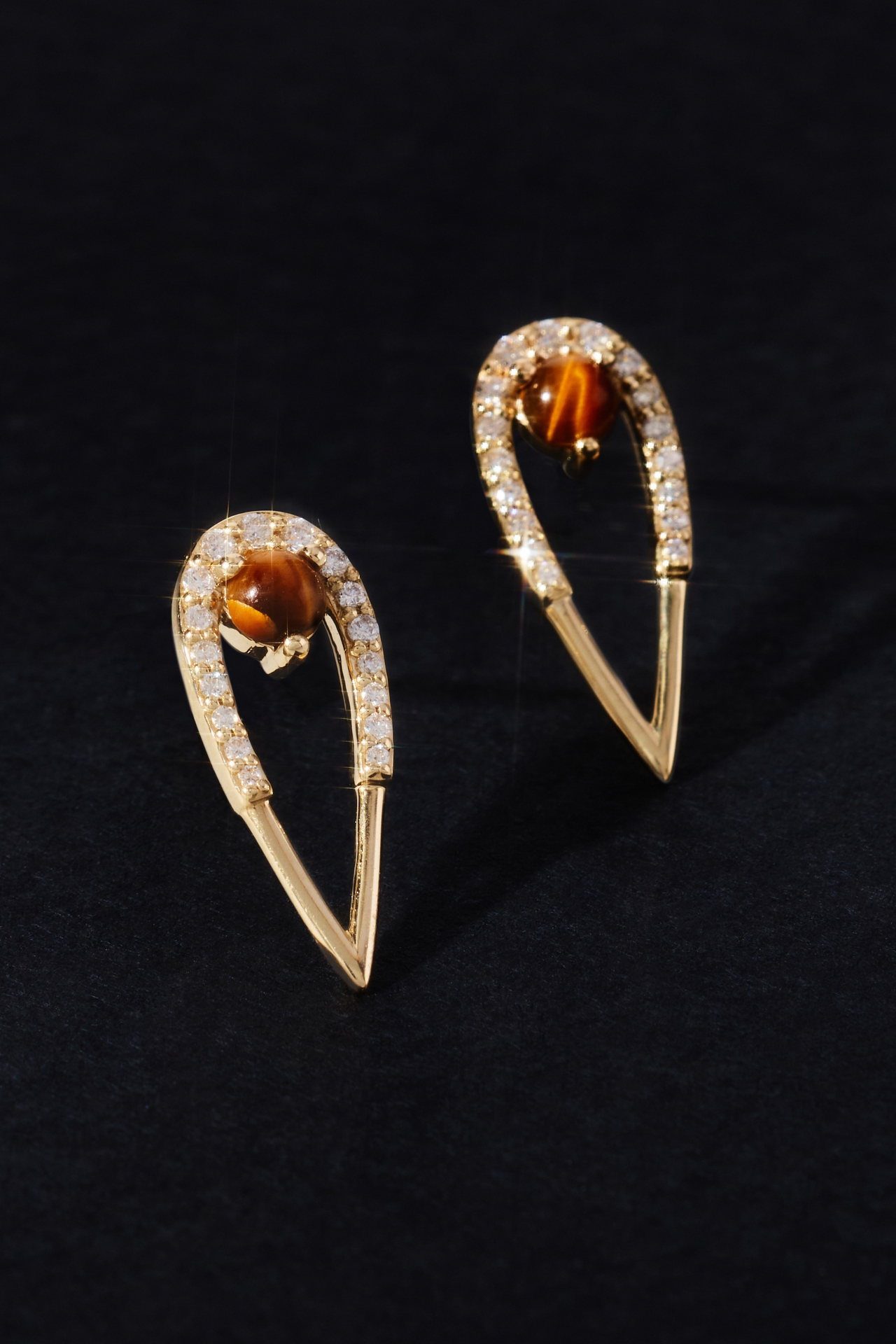 Eden Presley Medium Peacock Stud Earrings