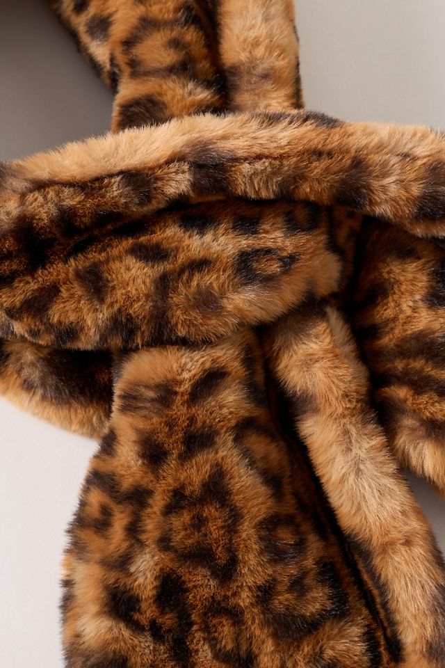 APPARIS Kai Faux Fur Leopard Scarf | Anthropologie