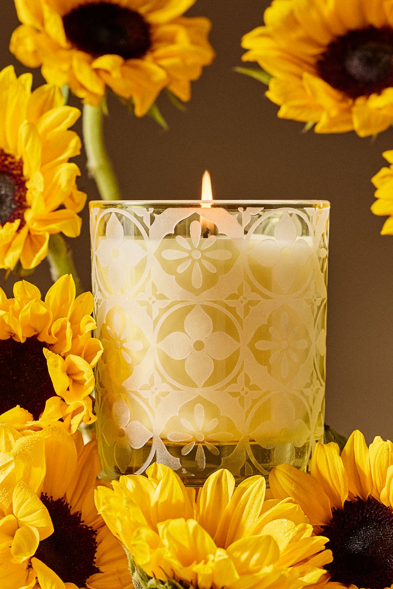 Hotel Bon Séjour Fresh Sunflower & Bergamot Boxed Glass Candle - Yellow, S