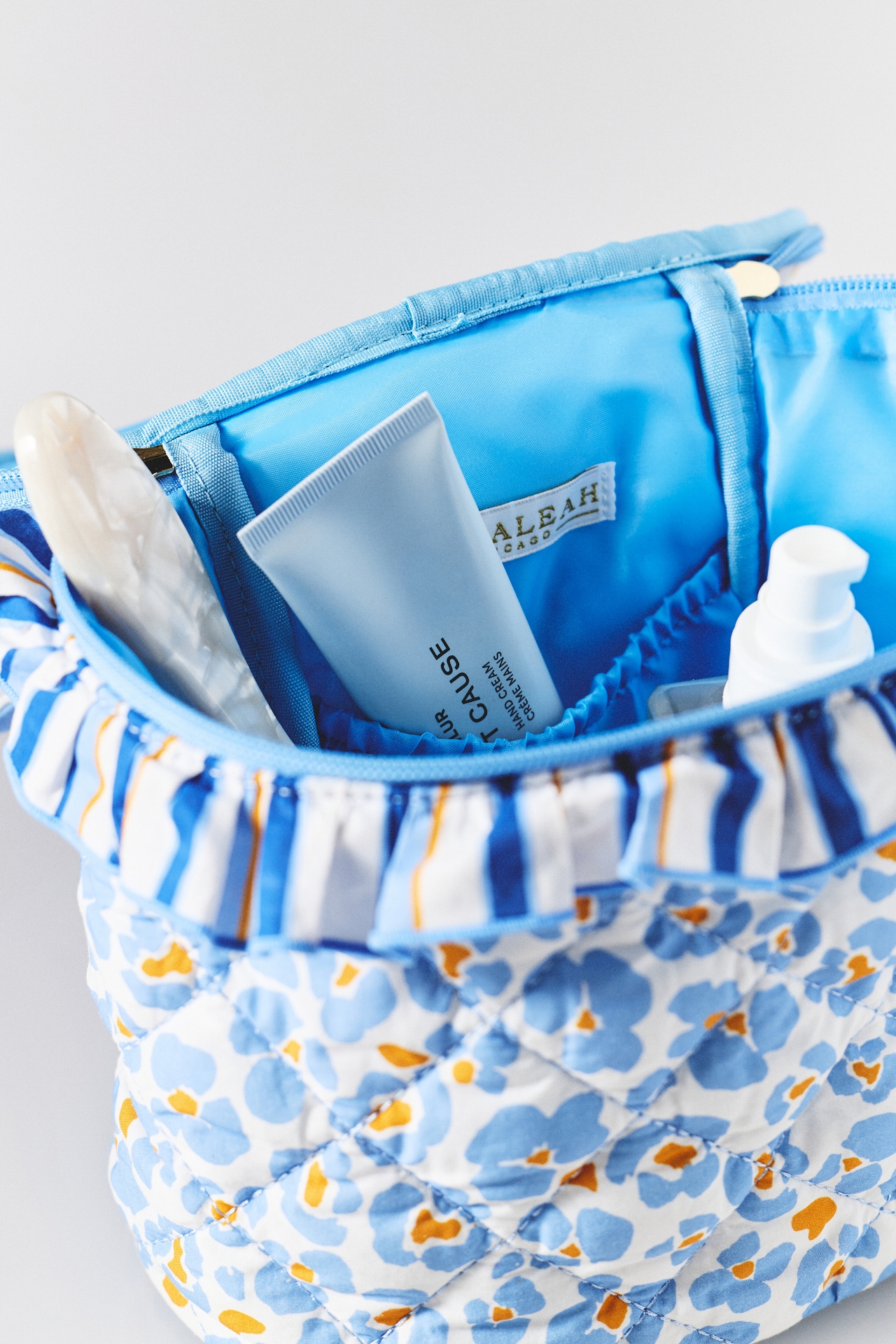 Shiraleah Quilted Floral Train Case