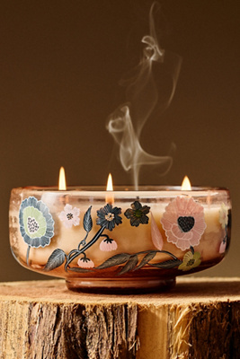 Amelie Woody Vanilla & White Cedar