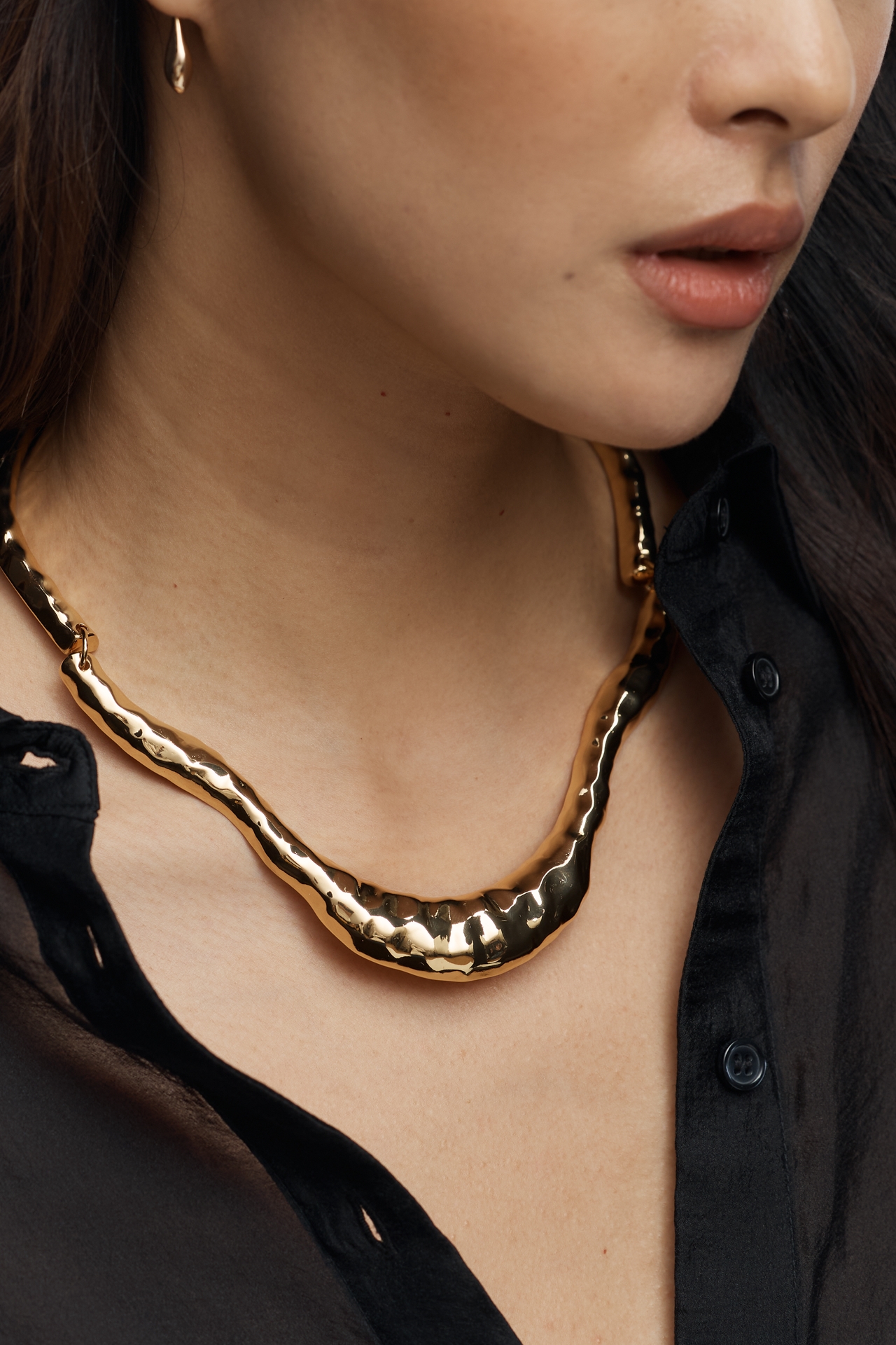 Structural Collar Necklace