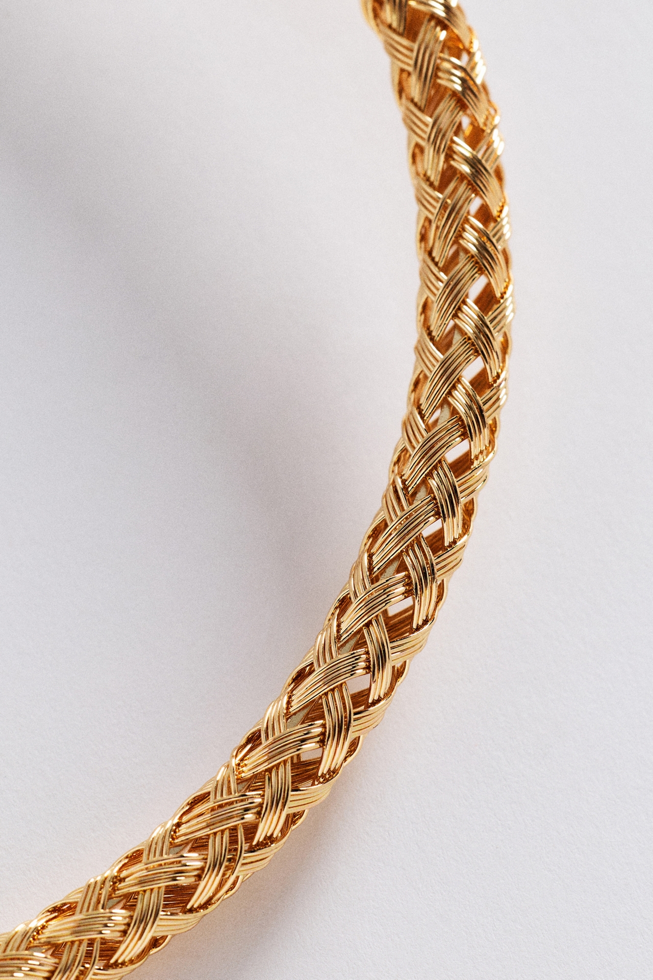 Textured Open Collar Necklace