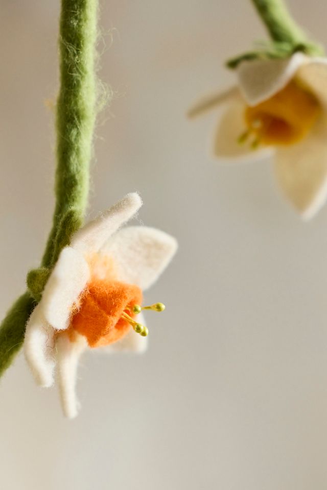 Daffodils Felt Garland #2