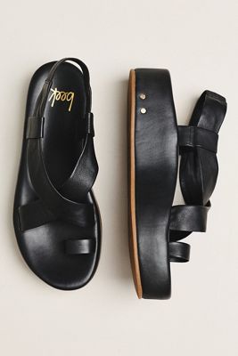 Cara Cara Cross Strap Platform Sandals