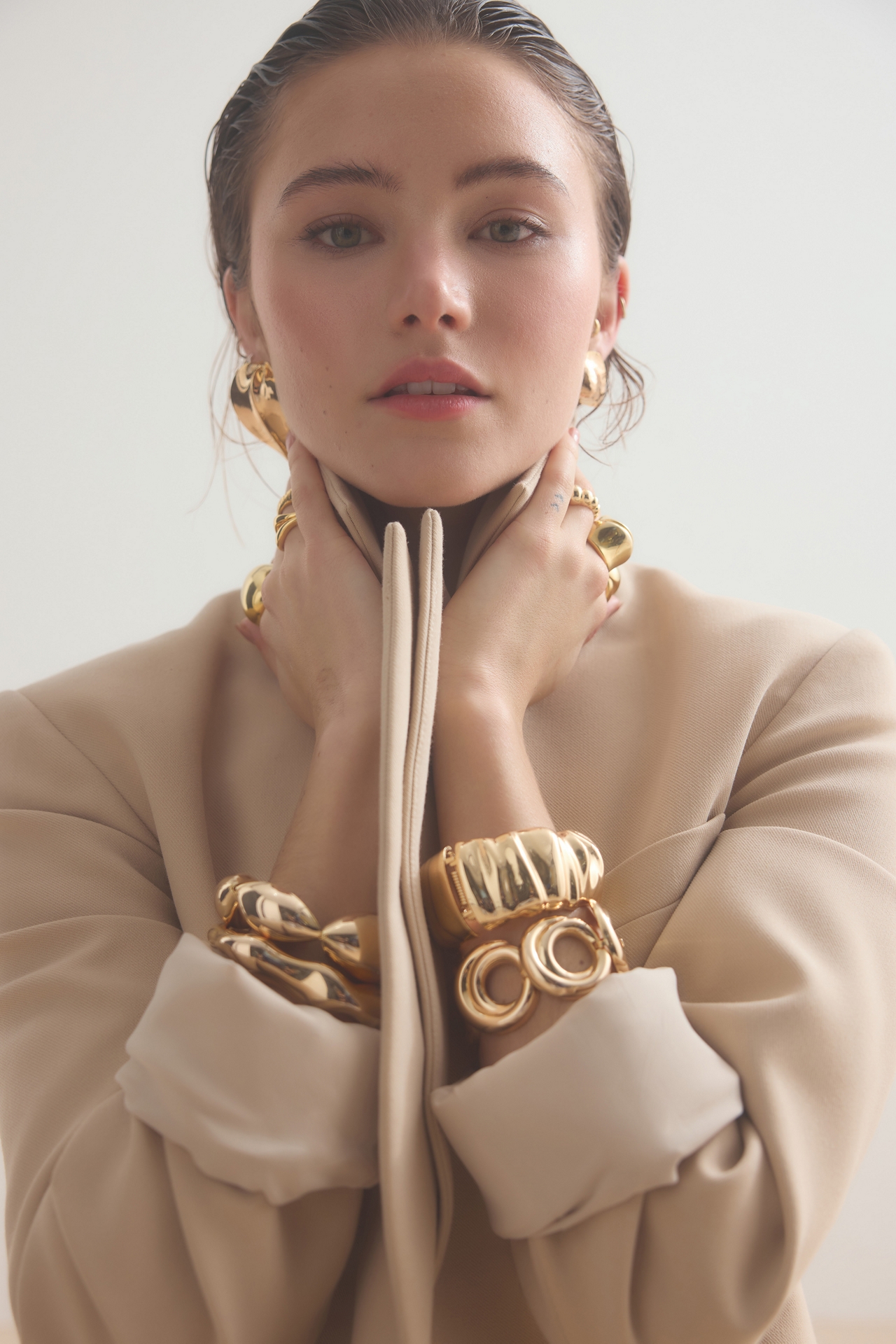 Scalloped Hinge Bangle Bracelet