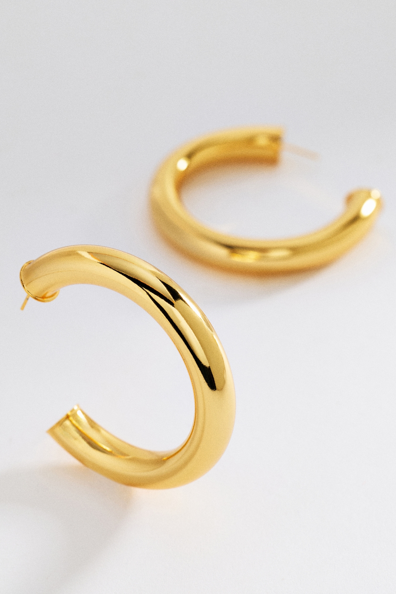 Éliou Kayo Hoop Earrings