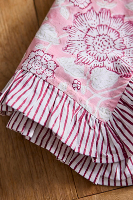 Terrain Ruffle Block Print Napkins - Thumbnail 3