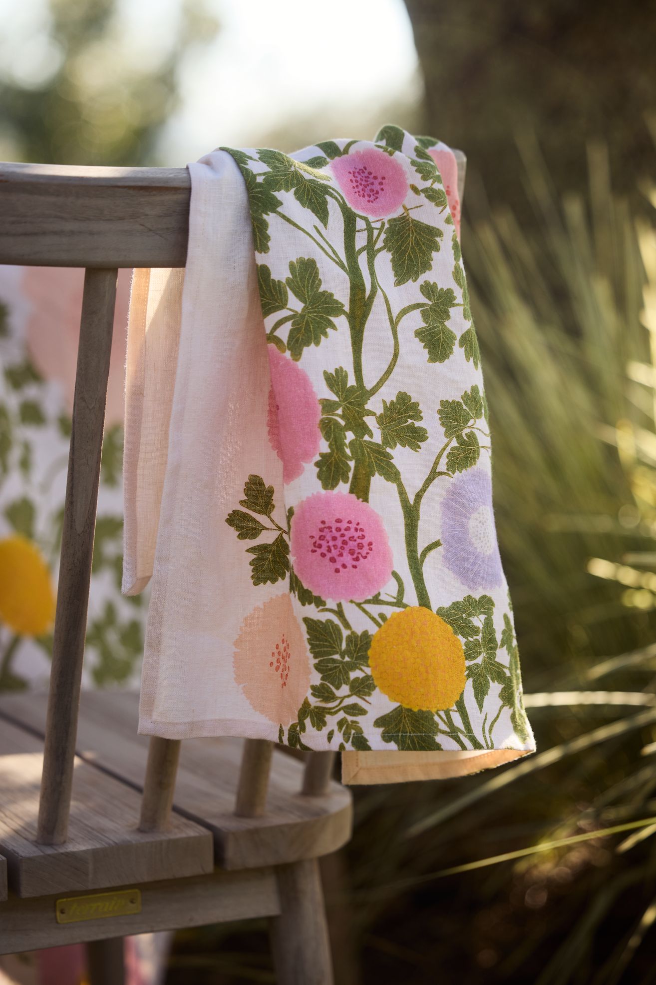 Riso Floral Linen Dish Towel - Pink, One Size