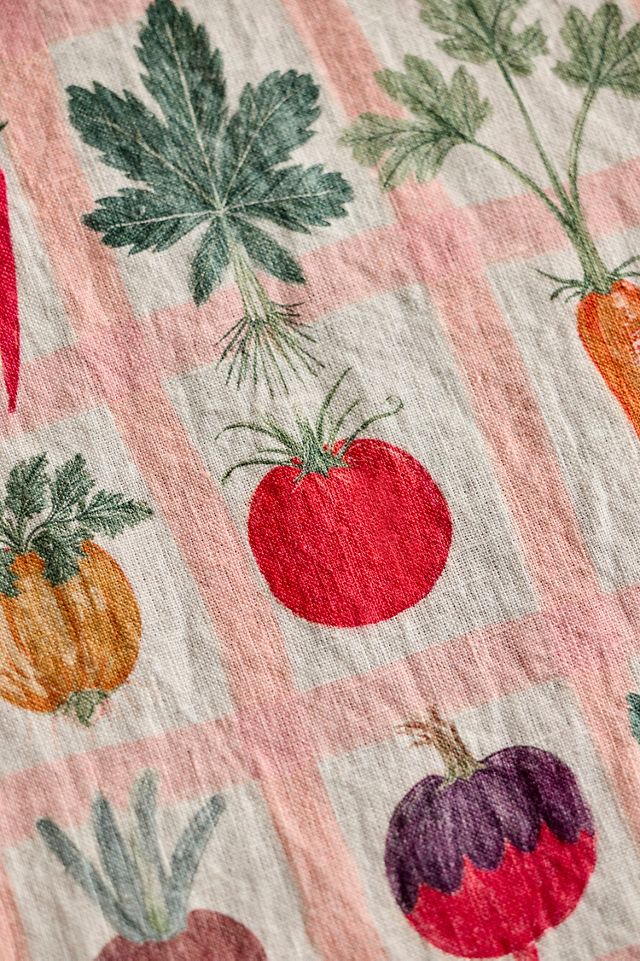 Veggie Grid Linen Runner #1