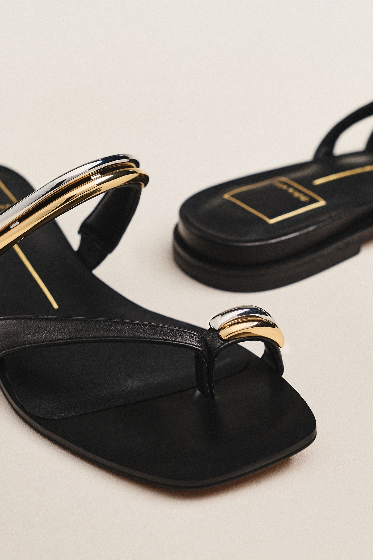 Dolce Vita Tarine Toe Loop Sandals